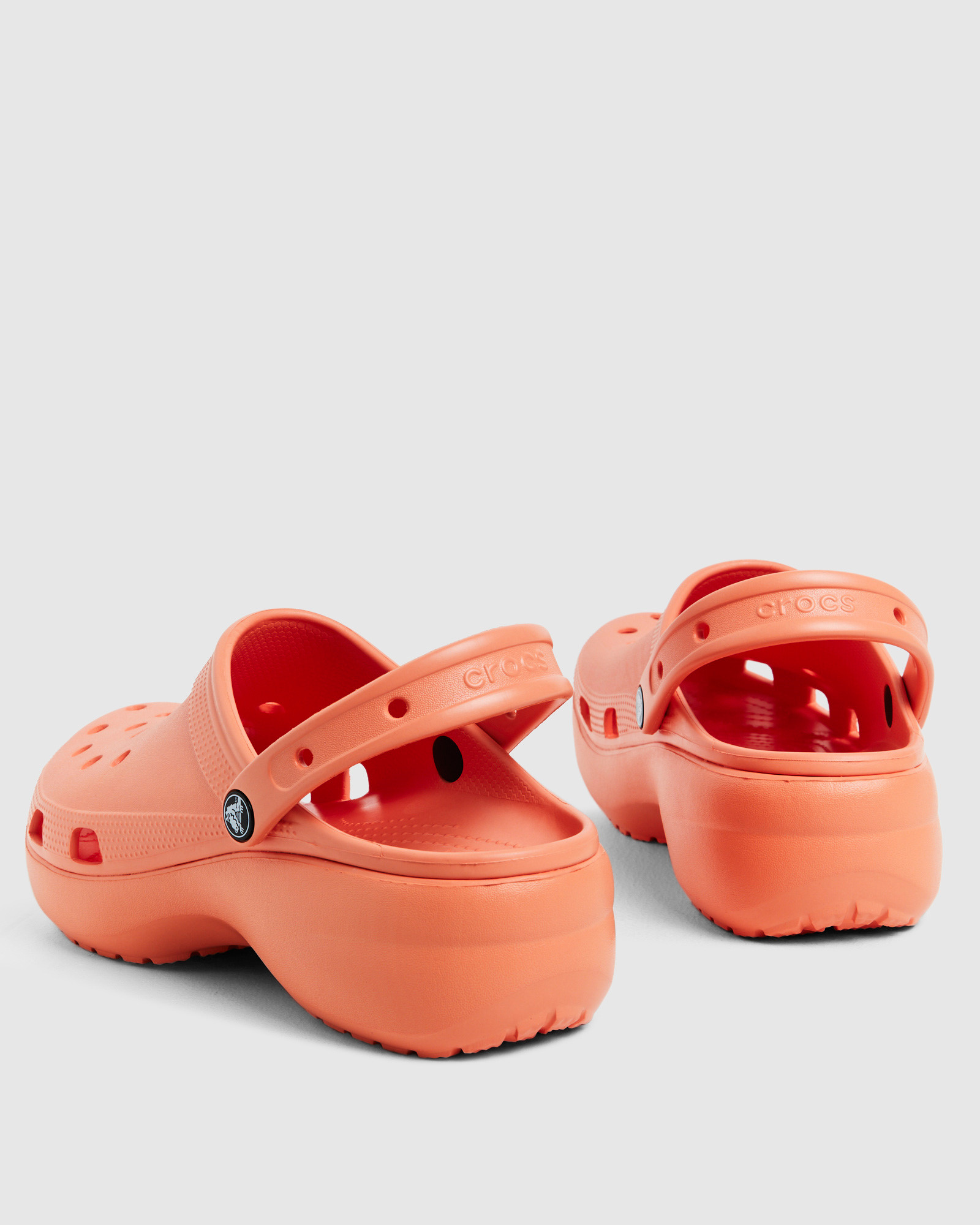 รองเท้า Crocs สำหรับผู้หญิง - Etail PR